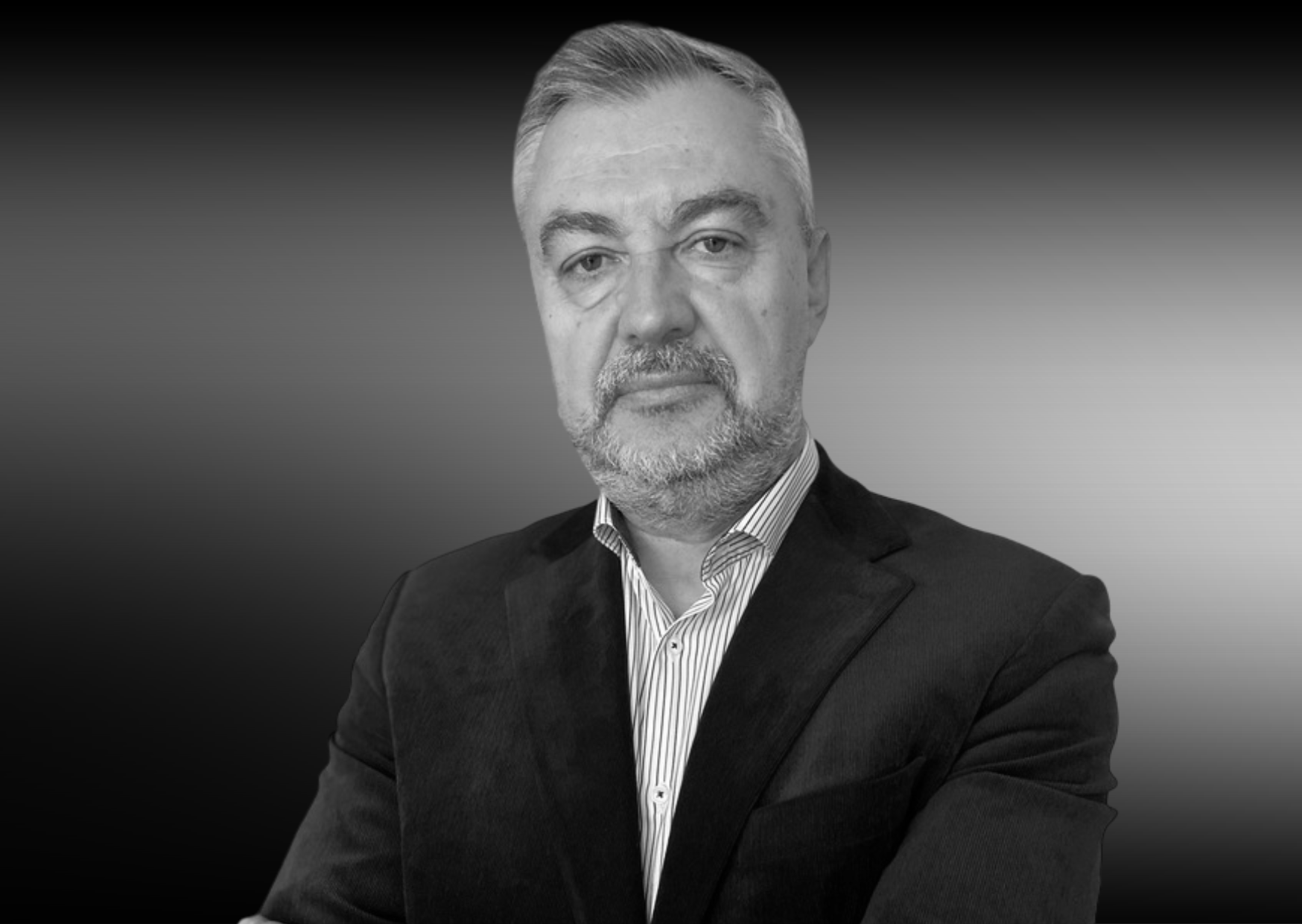 На фотоОлександр Горовий