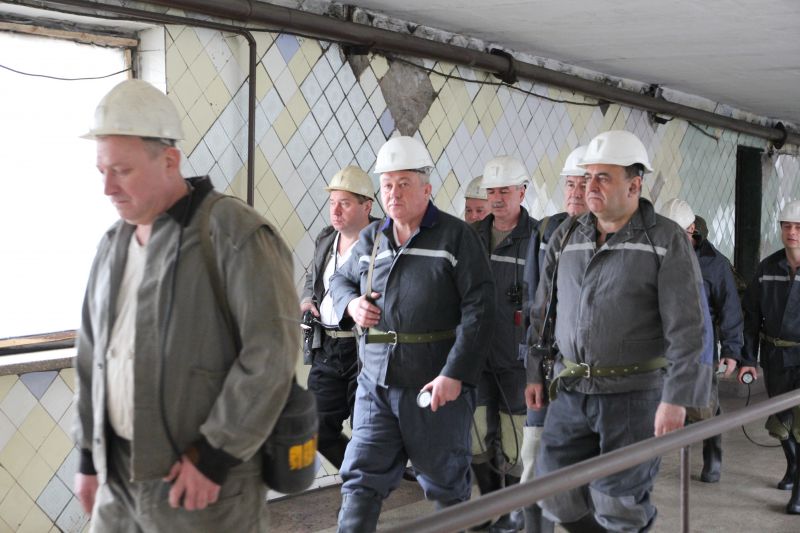 Визит губернатора Донецкой области Александра Кихтенко на шахту "Стаханова"