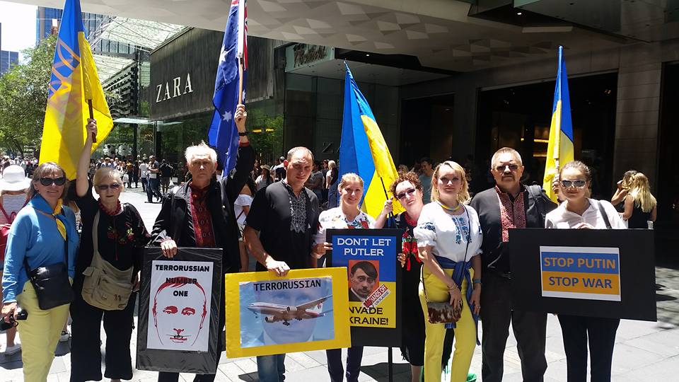 Участники акции "Остановить войну Путина в Украине" в Сиднее / facebook.com
