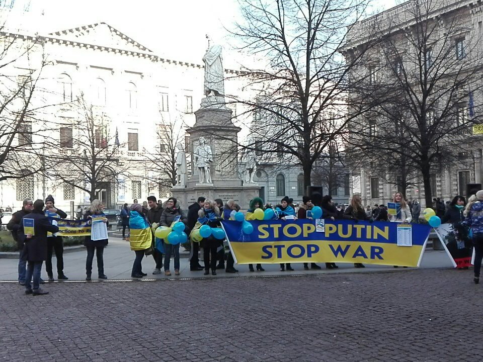 Участники акции "Остановить войну Путина в Украине" в Милане / facebook.com