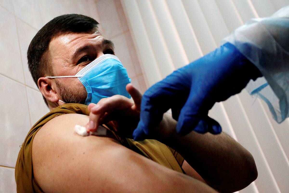 Ватажок донецьких бойовиків вакцинувався від коронавірусу