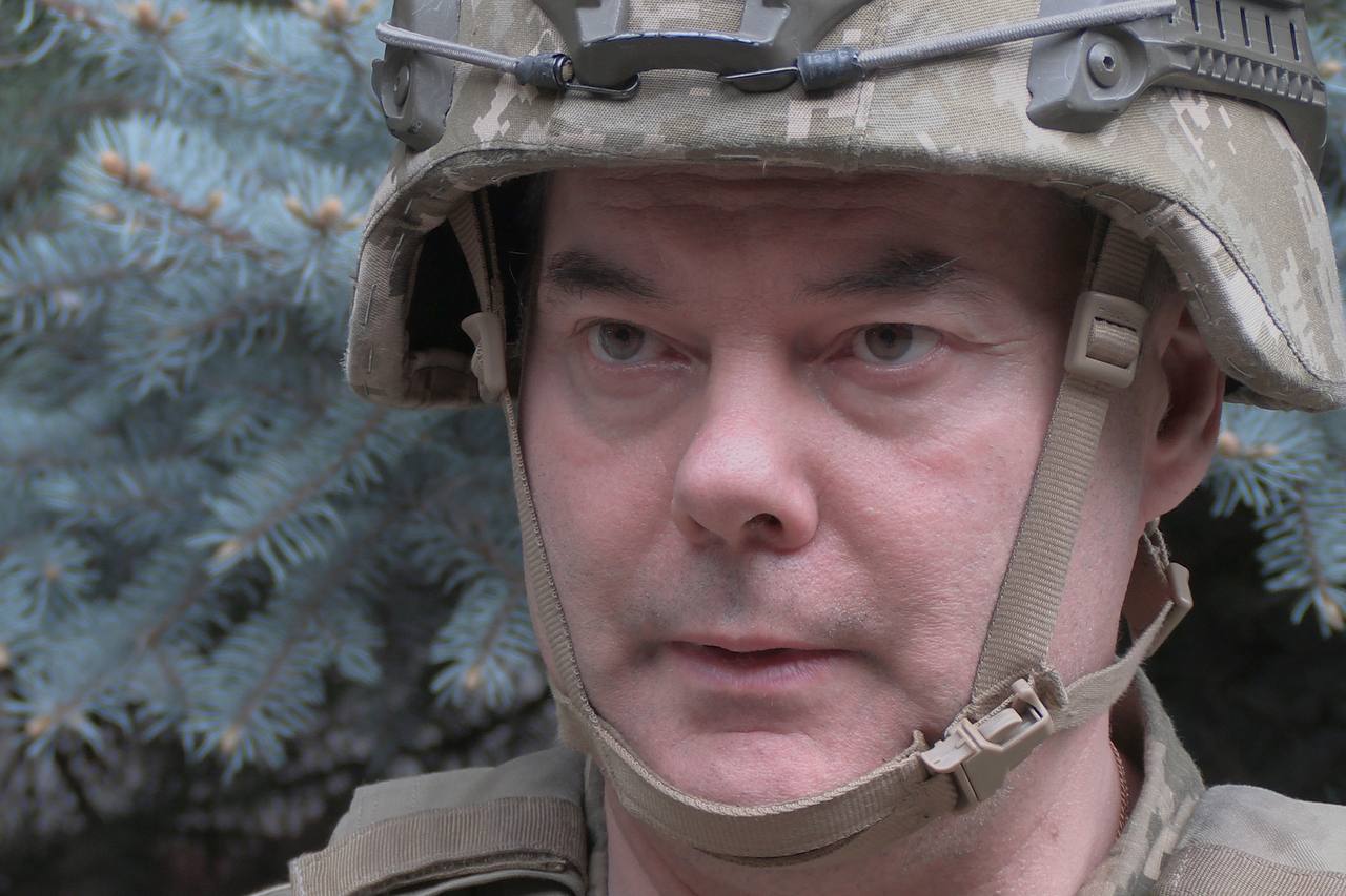 Командувач об’єднаних сил Збройних Сил України генерал-лейтенант Сергій Наєв